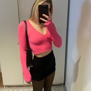 Hot pink spandex long sleeve top